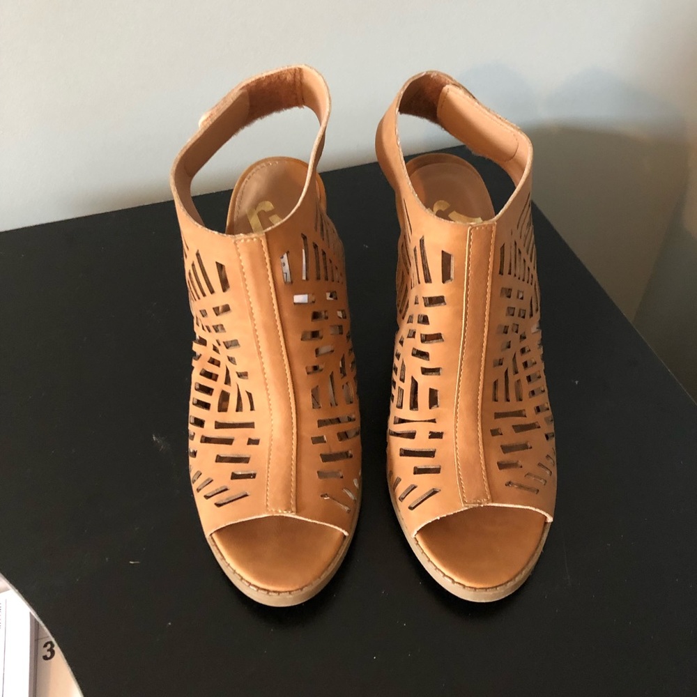 Tan Open Toe Booties - Picture 2 of 3